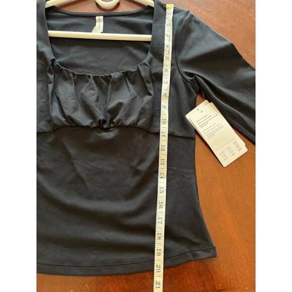 Athleta NWT Shanti Scoop 3/4 Sleeve Casual Top in Black Size Small - Picture 12 of 14